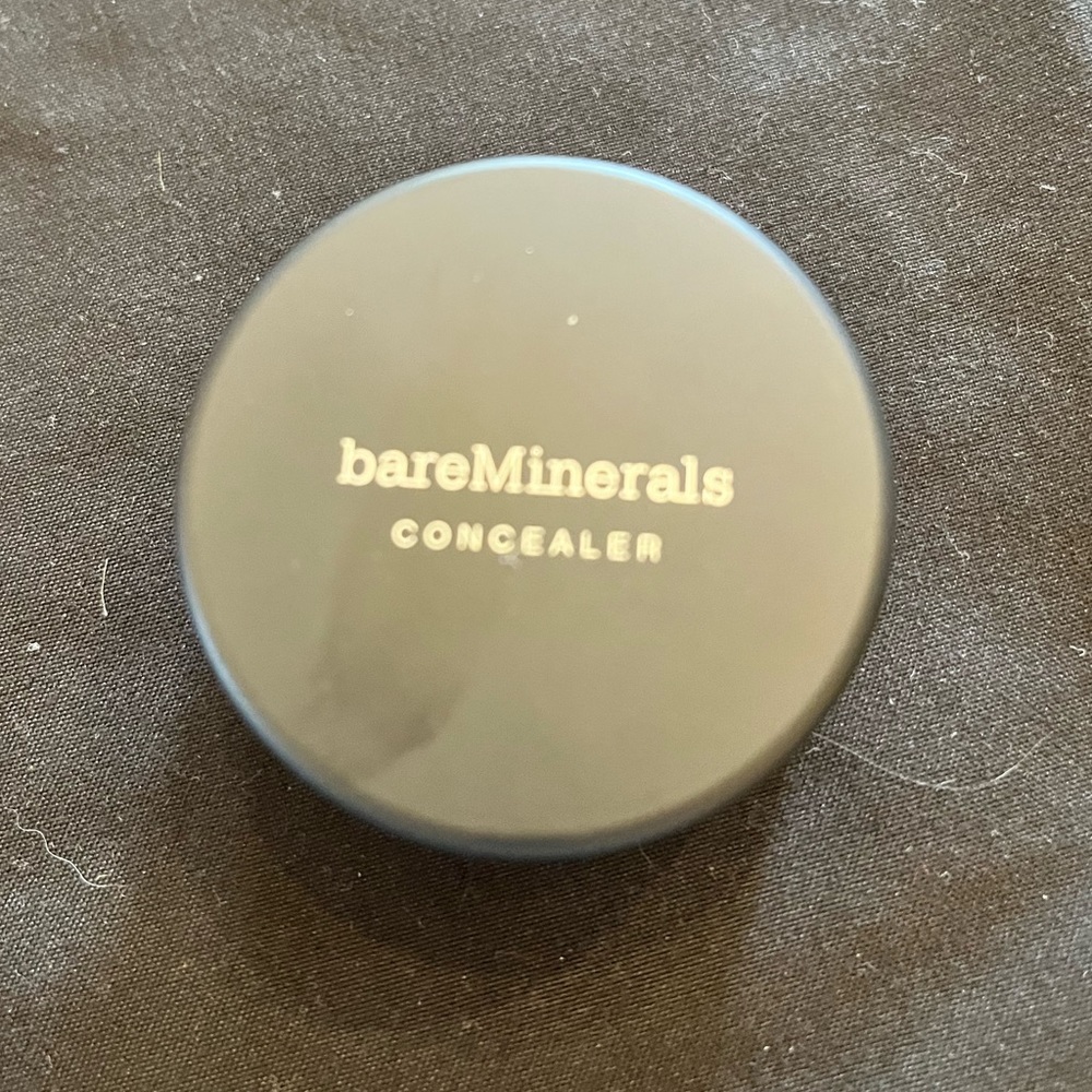bareMinerals Concealer